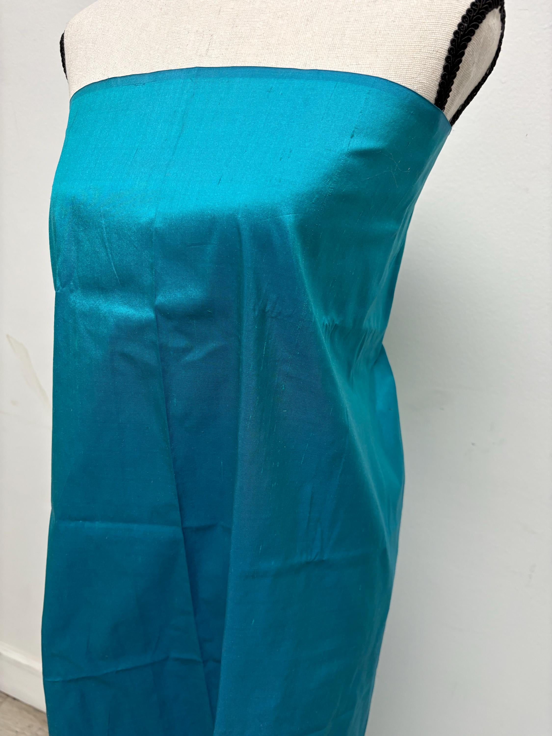1.25 yards - 100% silk Taffeta fabric - Turquoise - 54" width - Ref. 2294-1