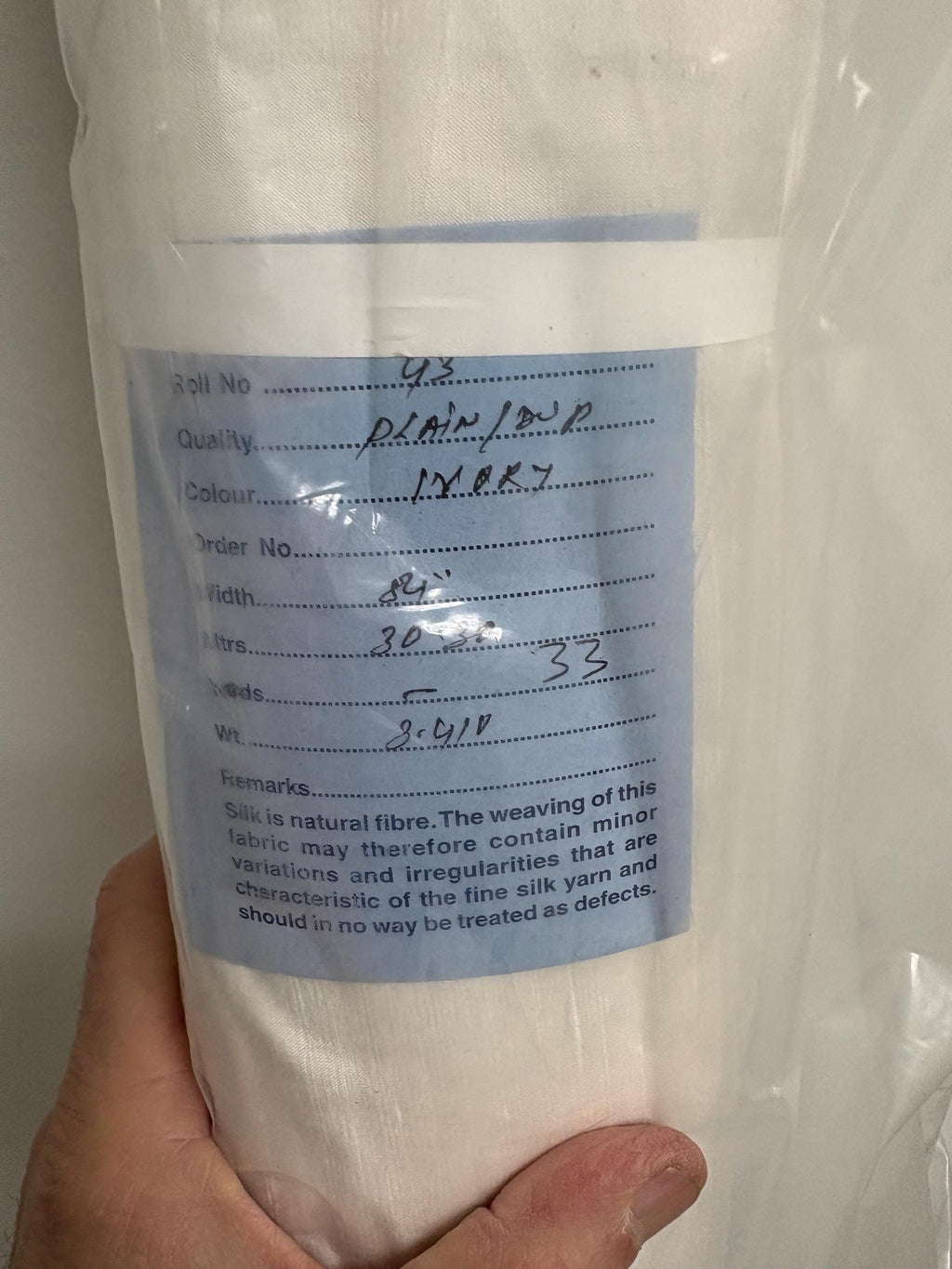 100% silk Dupioni fabric - Off white - 54" Width - Ref. 2273 NAS
