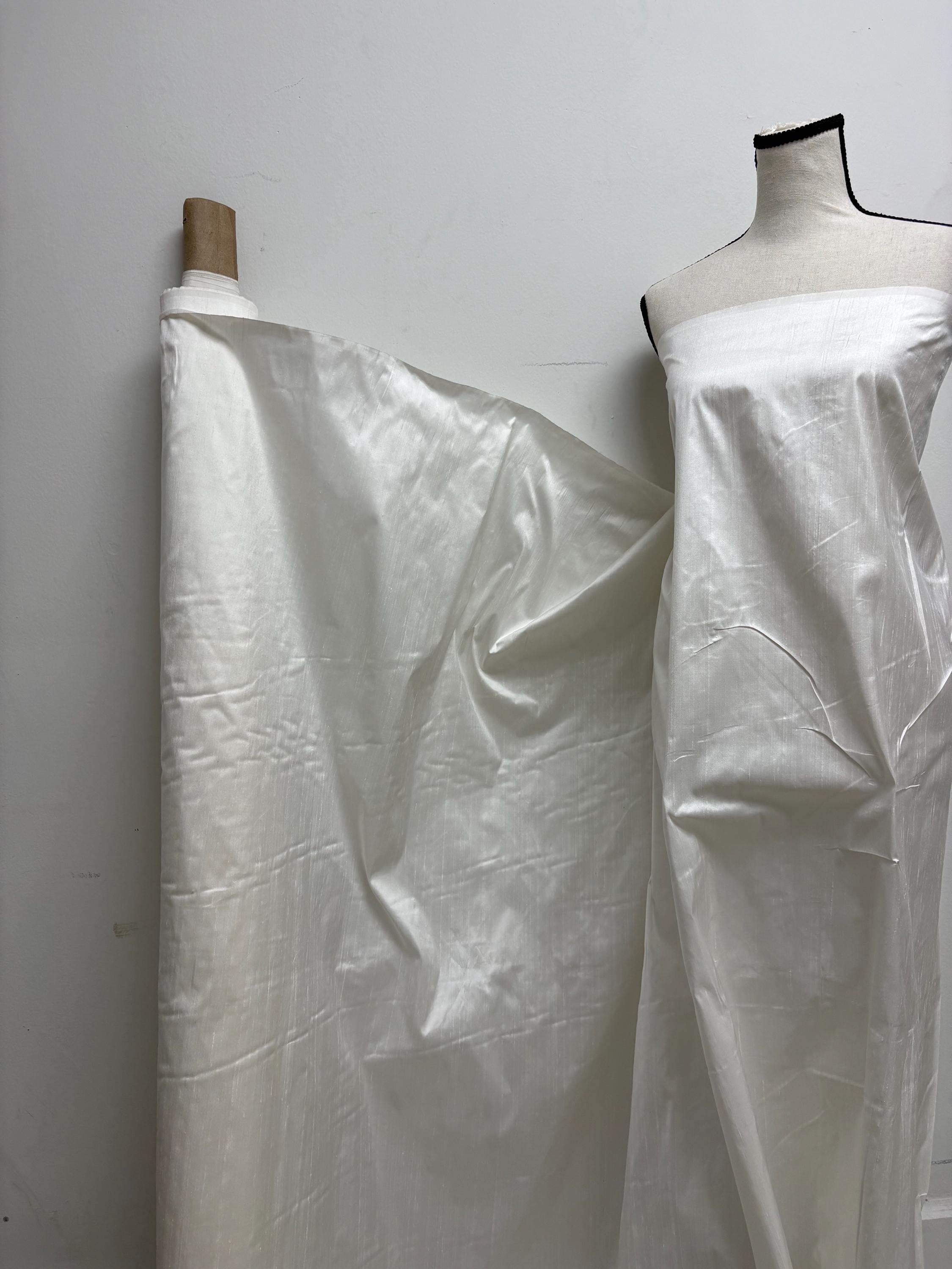 100% silk Dupioni fabric - Off white - 54" Width - Ref. 2273 NAS