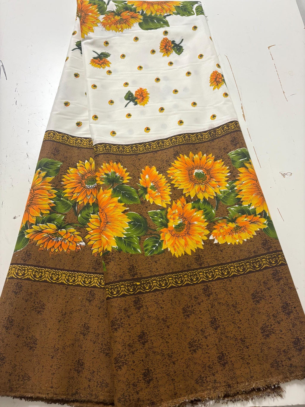 2 yard cut Poly Cotton Fabric - sunflower print - 58" Width