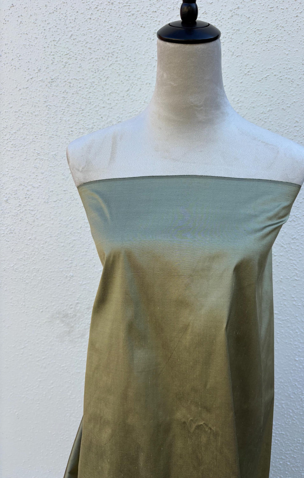 100% silk Dupioni taffeta fabric - Olive - 54" width - Ref 2241