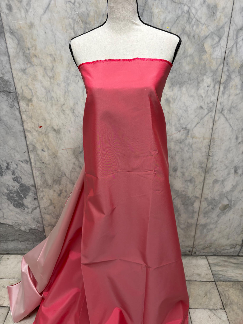 Two tone Taffeta fabric - Melon/Light pink - 59" Width