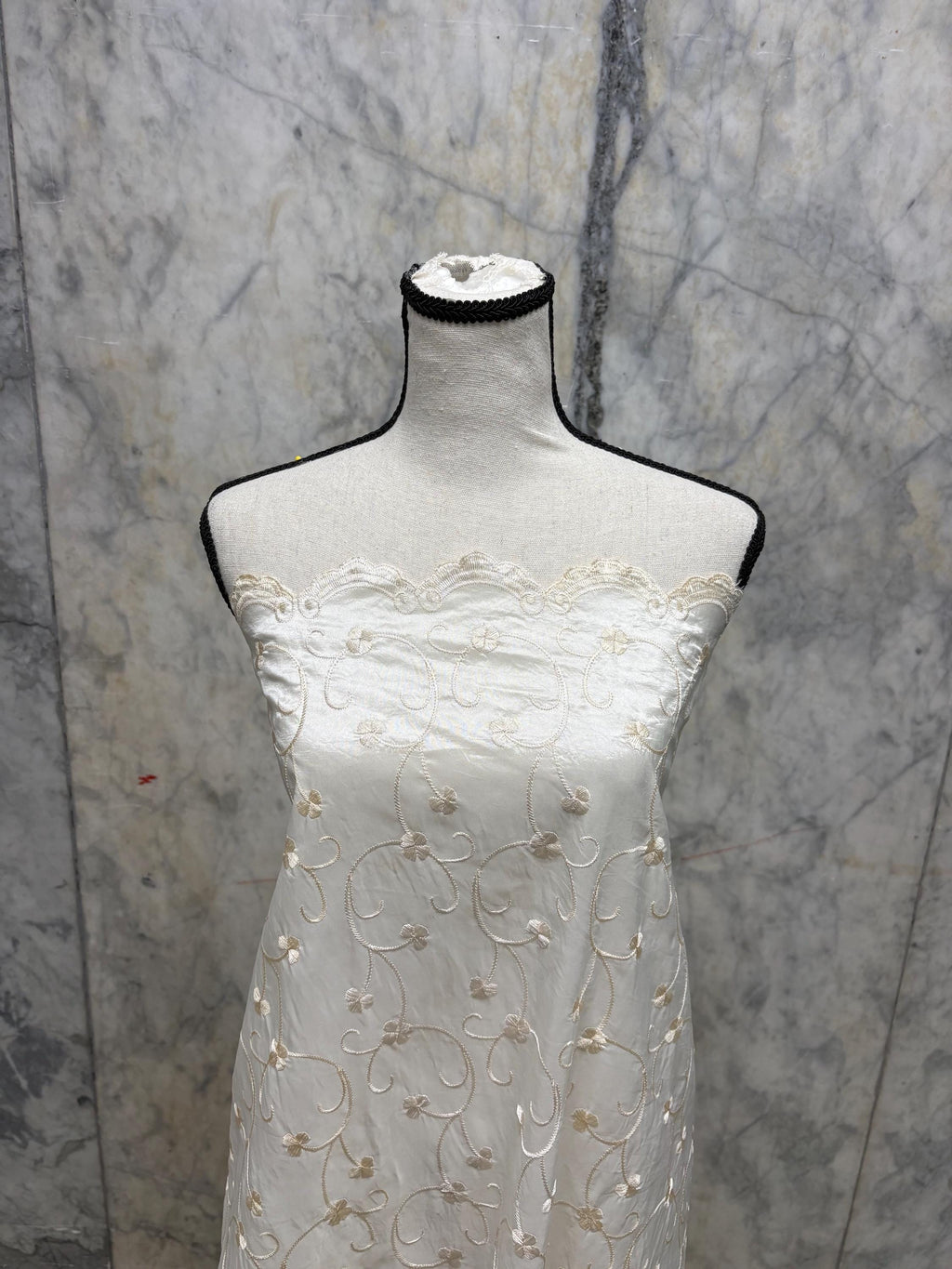 Eyelet Embroidery Taffeta Fabric - Ivory - 48" Width - Ref. NAS