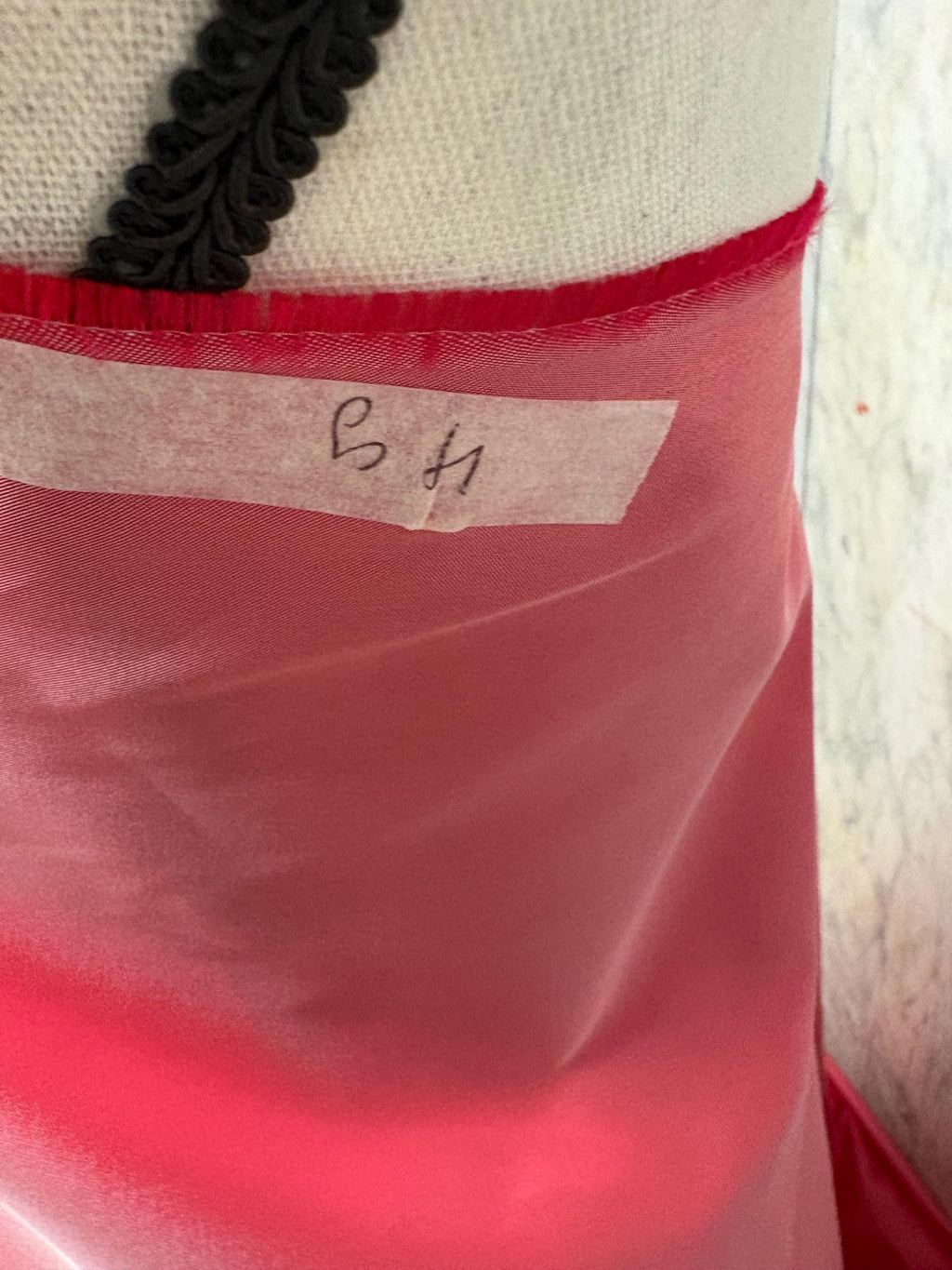 Two tone Taffeta fabric - Melon/Light pink - 59" Width