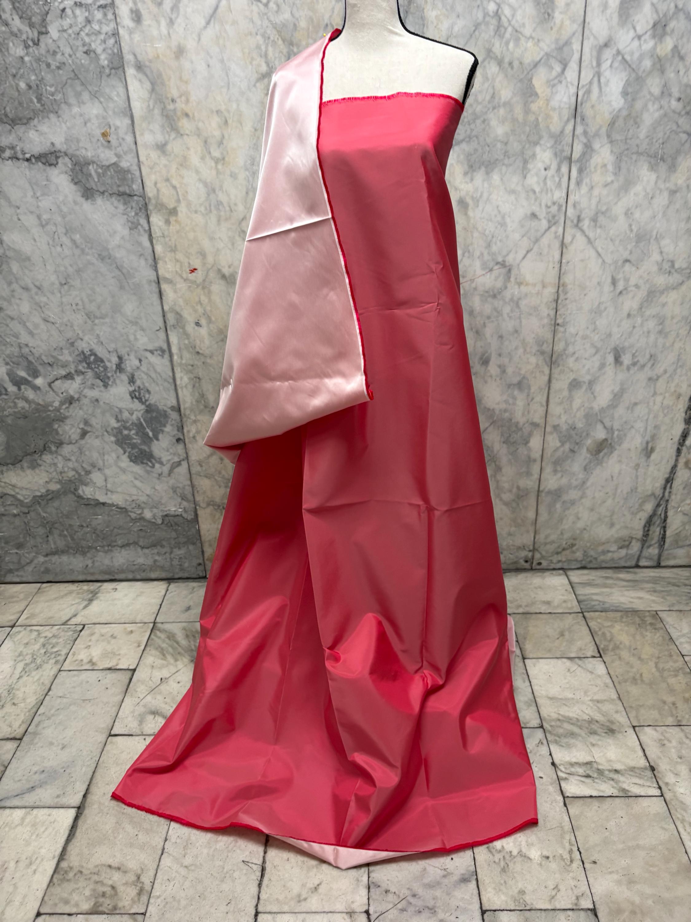 Two tone Taffeta fabric - Melon/Light pink - 59" Width