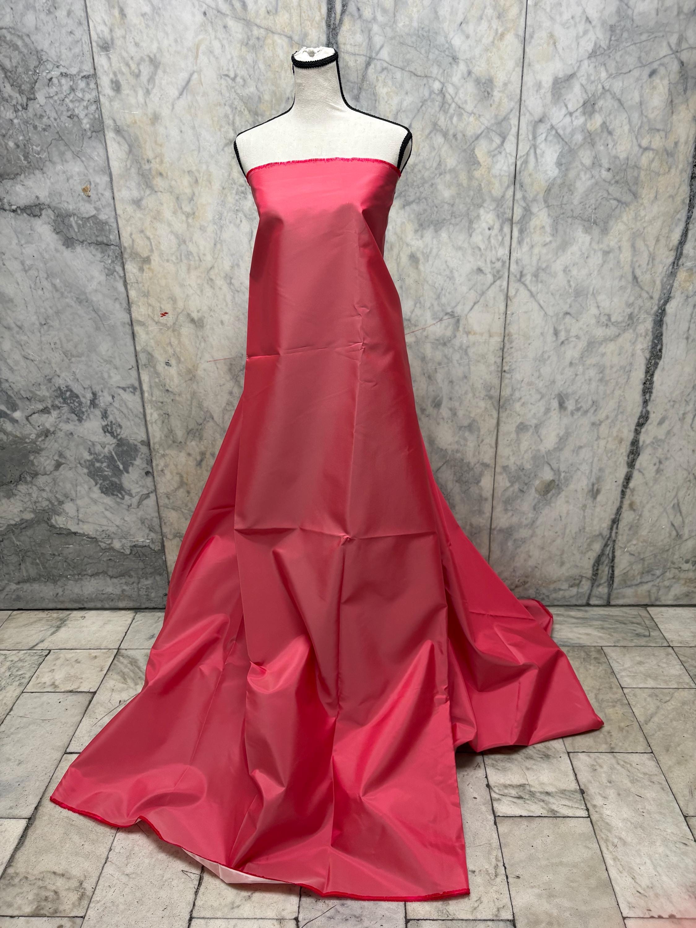 Two tone Taffeta fabric - Melon/Light pink - 59" Width