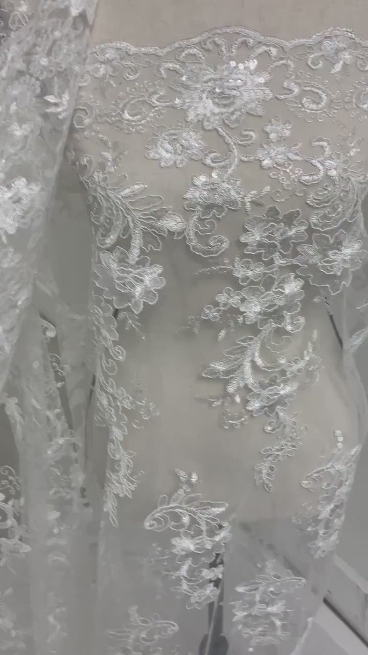 2 Yards Lace Fabric - White - 49/50" width - Ref. EU