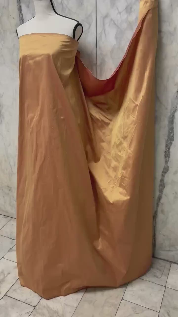100% silk Taffeta fabric - Gold with red tone - 54" width