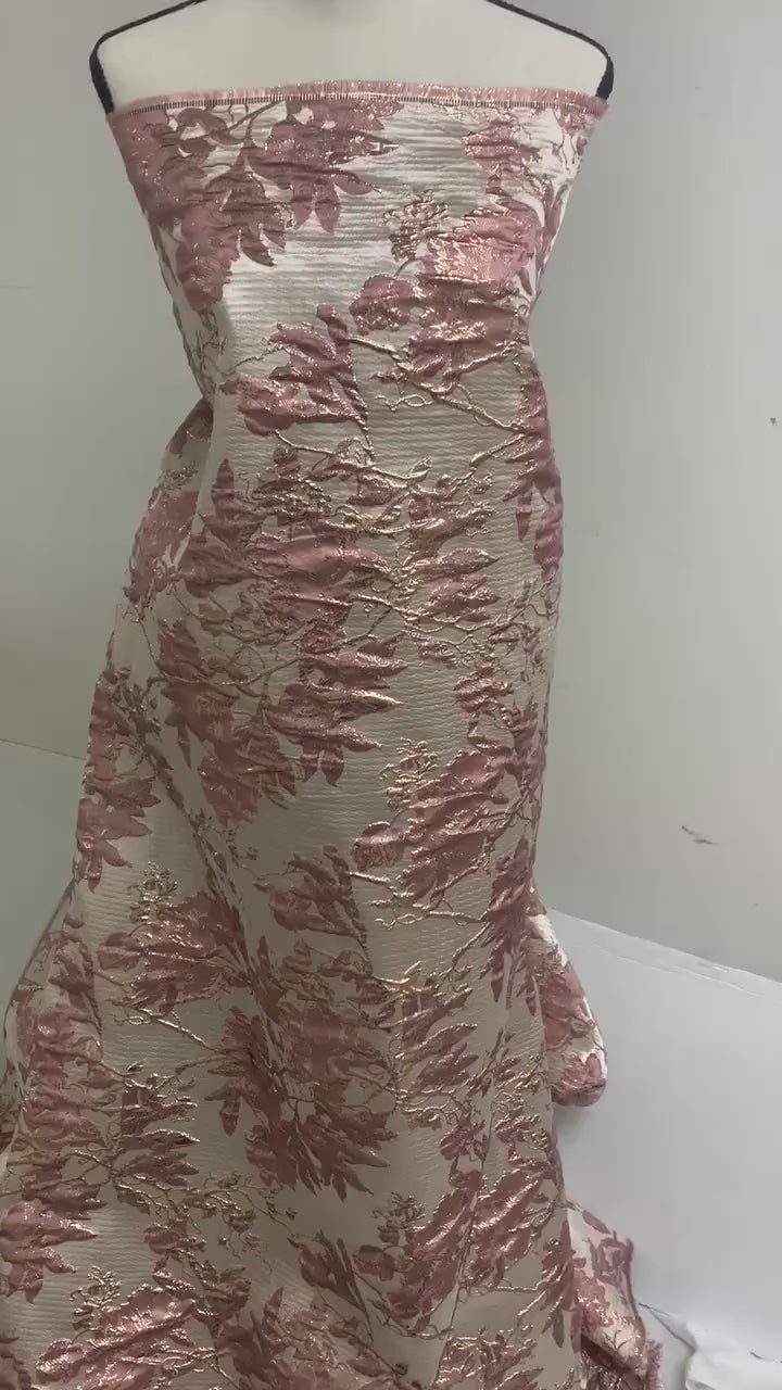 5 yards Mauve floral metalic Brocade fabric. color Mauve gold width 56"